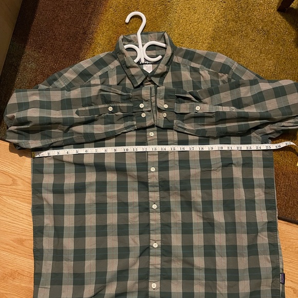 Patagonia Men’s Long Sleeves - Picture 4 of 8